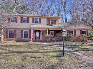 233 Creekwood Dr, Camp Hill, PA 17011