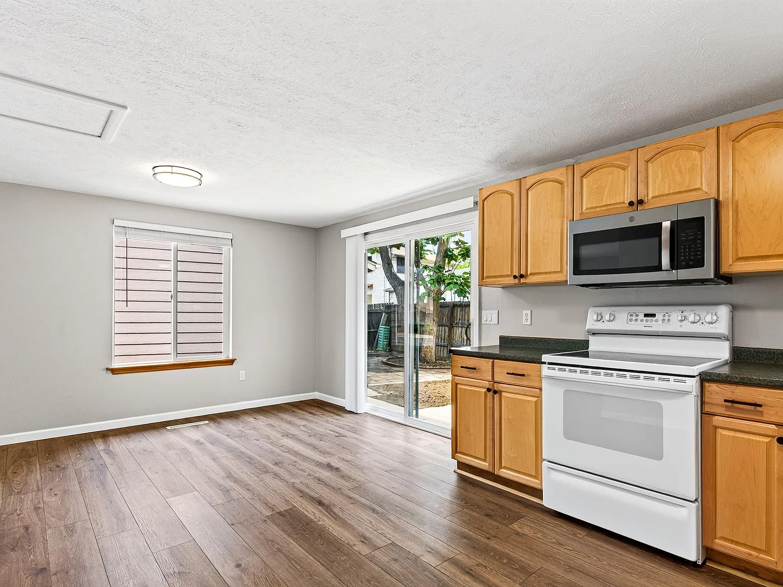 6314 W. 93rd Ave — Photo 4