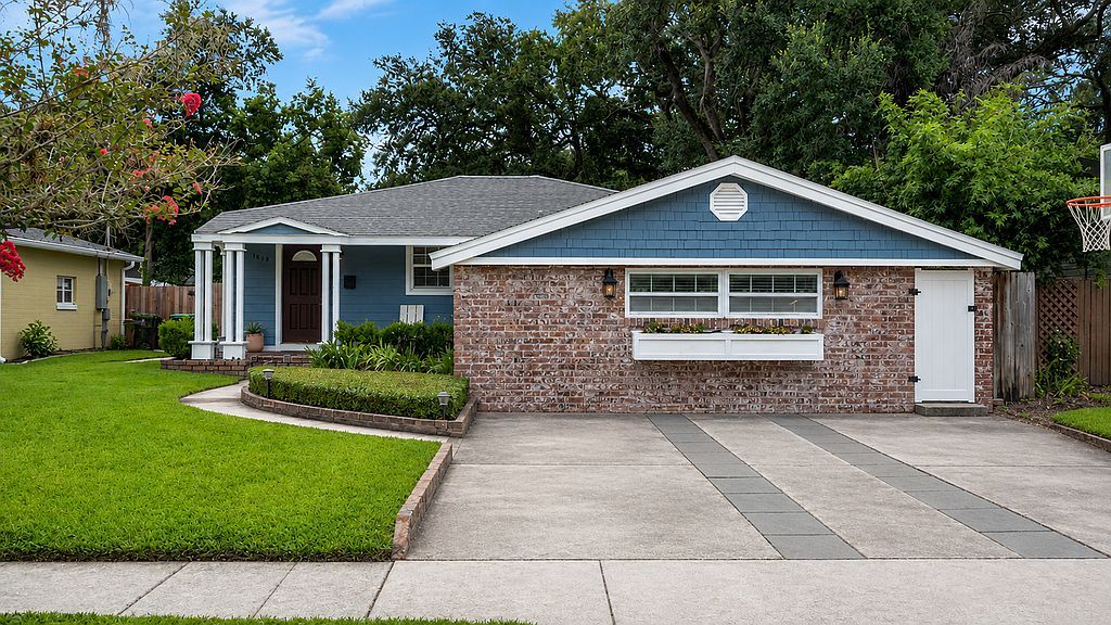 1819 Lake Sue Dr - Property Image