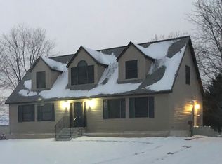 3301 N Fraser Rd, Pinconning, MI 48650