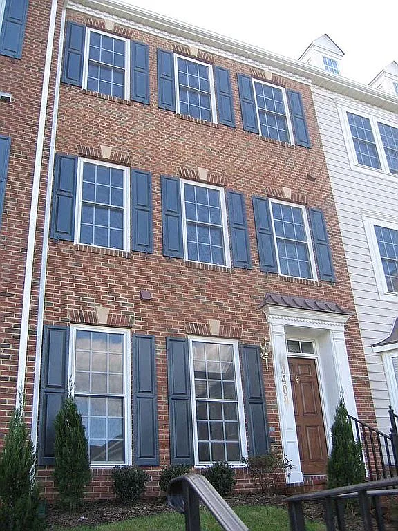 13208 Dutrow Dr photo 1