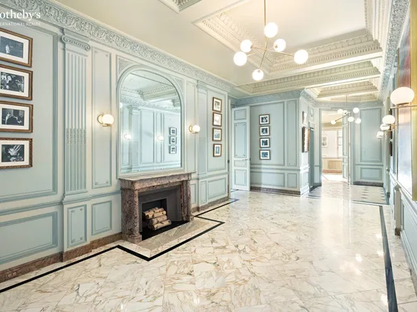 910 5th Avenue image 5 of 17