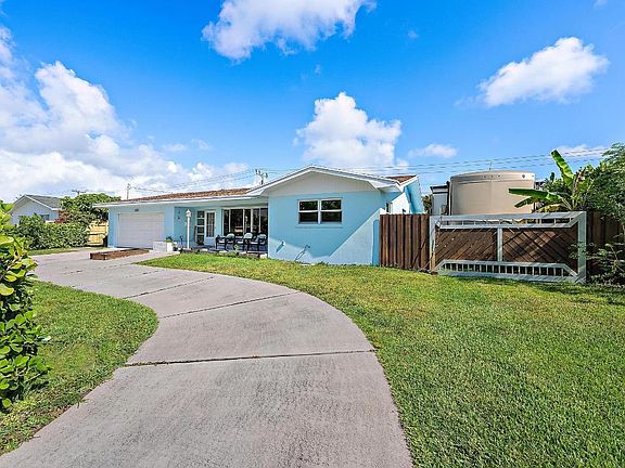2nd image of 409 Lighthouse Dr