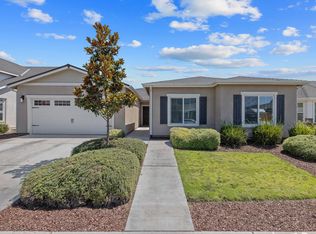 1851 Softwind Dr, Tulare, CA 93274