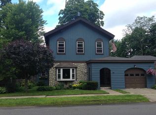 34 Jefferson St, Saratoga Springs, NY 12866