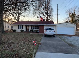 2203 S Maryland Ave, Springfield, MO 65807