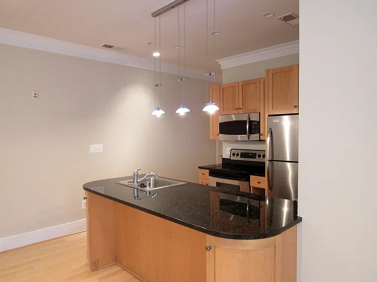 1515 O St NW — Photo 16