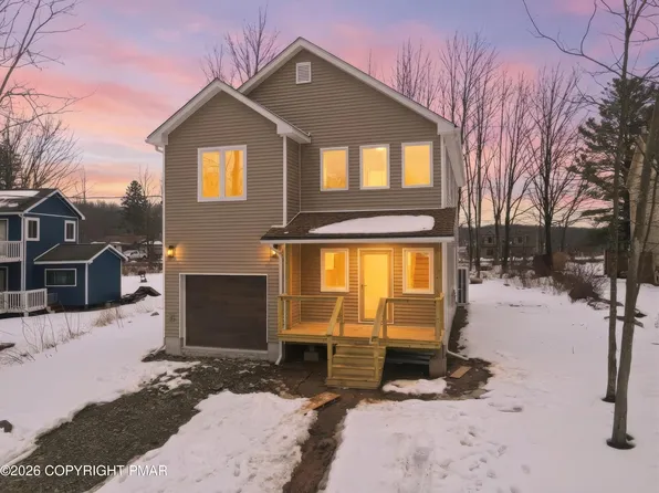 48 Grandview Dr, Lake Ariel, PA 18436