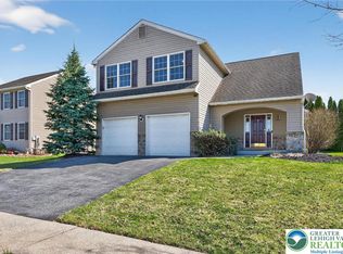 1952 Beaujolais Pl, Easton, PA 18045