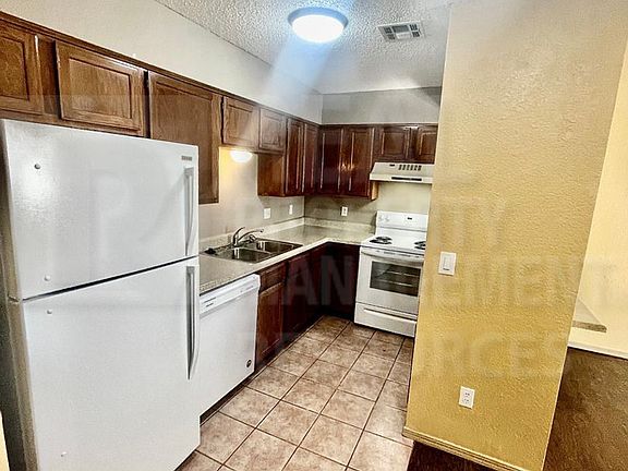 3rd image of 8012 NW 7th Pl APT 320