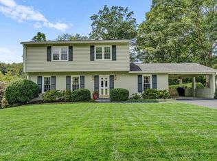 5723 Arcturus Dr, Roanoke, VA 24018