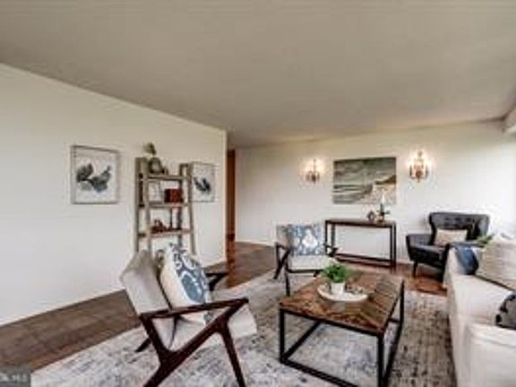 3rd image of 5500 Friendship Blvd APT 1708N