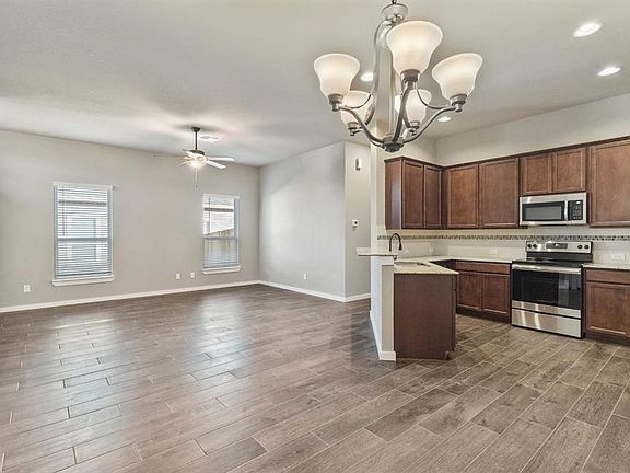 3rd image of 25168/7 Pacific Wren Dr