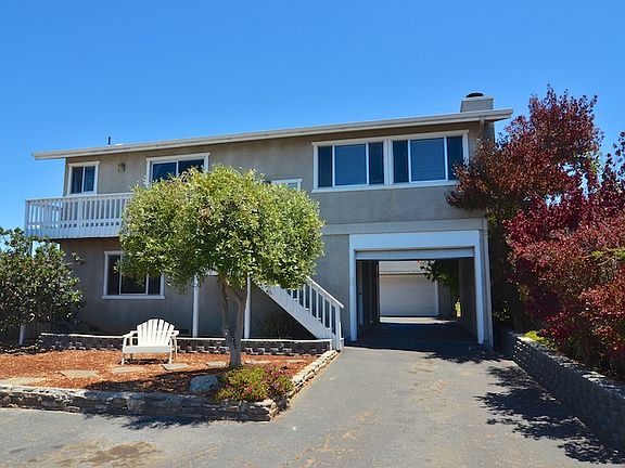 4th image of 462 Arbutus Ave