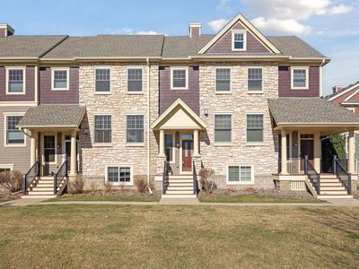 10758 Falling Water Ln UNIT B, Woodbury, MN, 55129