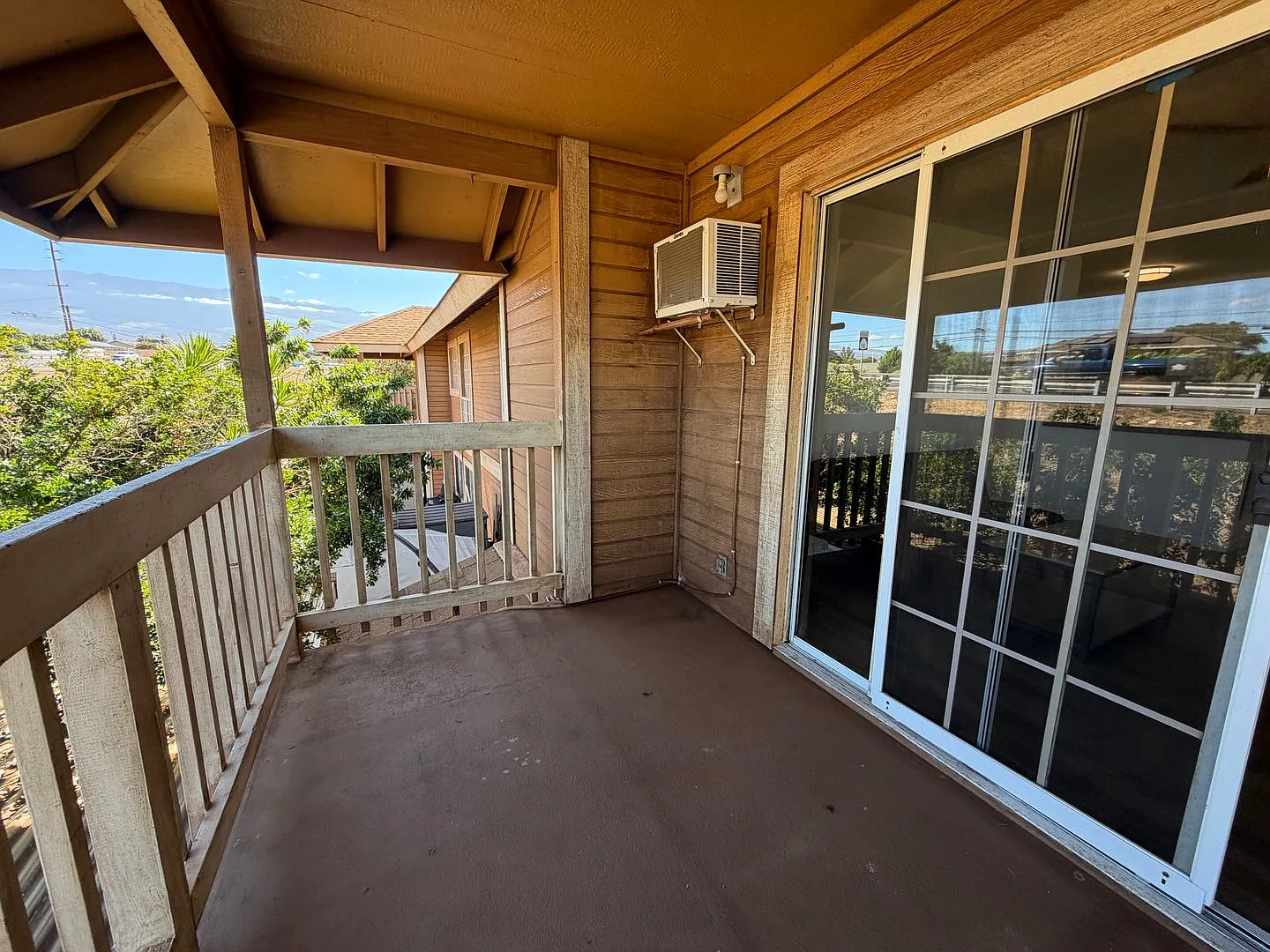 2 Bedroom Kihei Condo — Photo 2