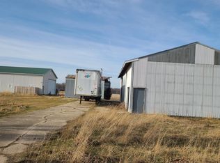 18000 S Fenmore Rd, Elsie, MI 48807