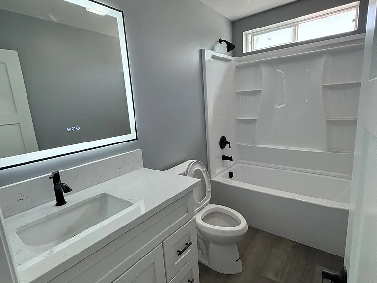 1134 Alpine Ave — Photo 9