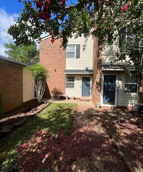 105 Dehart Dr #10 — Photo 1