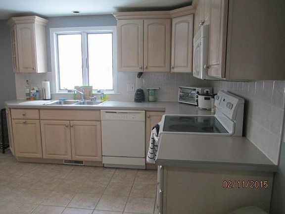 4th image of 209 Lawnacre Dr