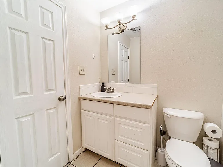 1738 Rutland Dr #A — Photo 24