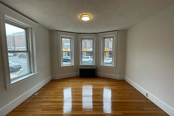 1 bed, $2,100 — Photo 2