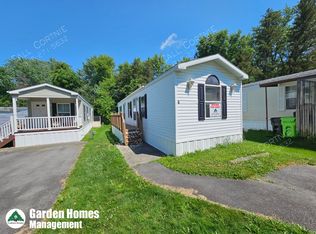 6 Pine Cir, Sauquoit, NY 13456