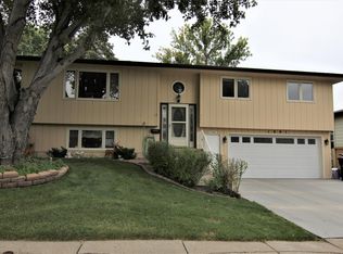 1001 Constitution Dr, Bismarck, ND 58501