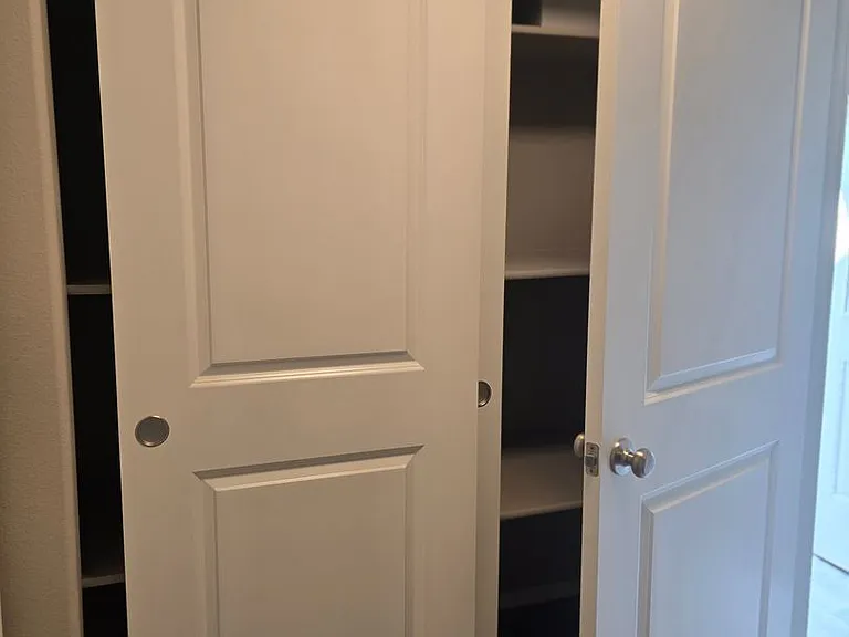 2340 SW Quartz Ave — Photo 13