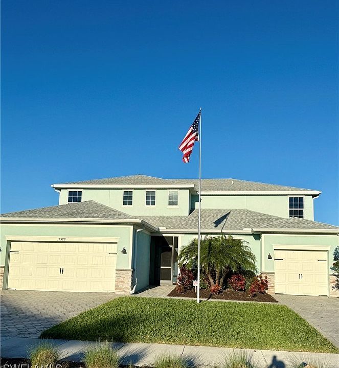 2nd image of 17588 Winding Wood Ln