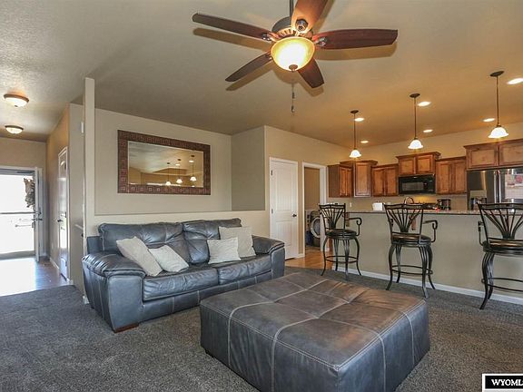 4th image of 1021 River Heights Dr