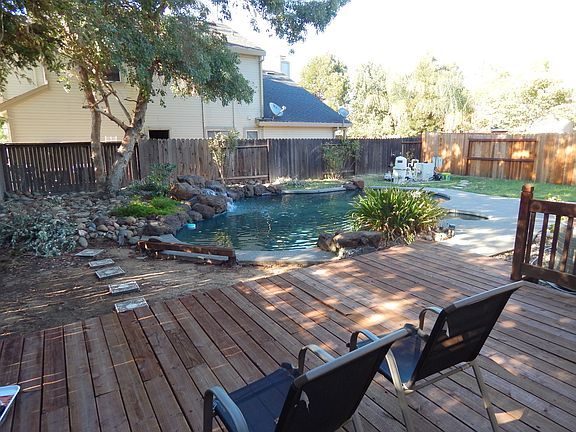 4th image of 8205 Westport Cir