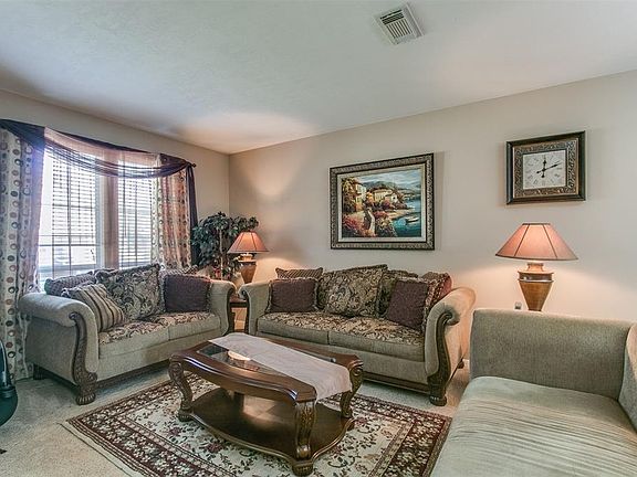 5th image of 8215 Sierra Dawn Dr