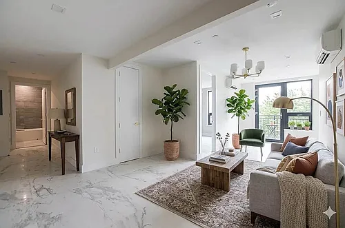 1801 Broadway #4D Photo 1