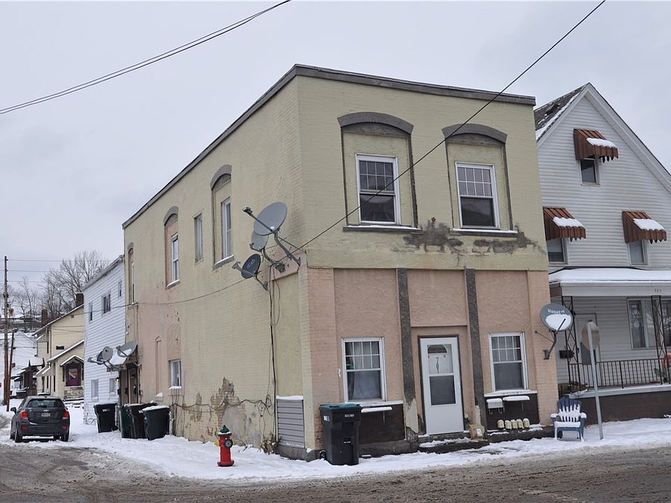 1st image of 701 E 2nd Ave