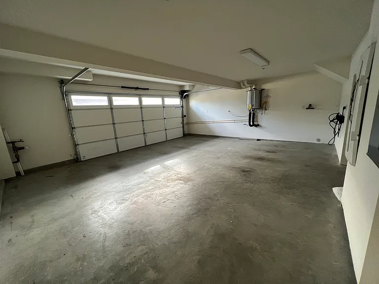 8567 Leeward Way — Photo 13
