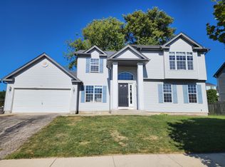 404 Joshua Tree Dr, Harvard, IL 60033