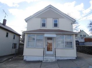 121 Chatham St, Providence, RI 02904