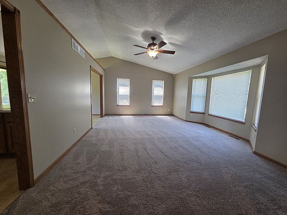 2nd image of 704 S Highland Dr