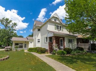 142 Elmwood Ave, Lockport, NY 14094