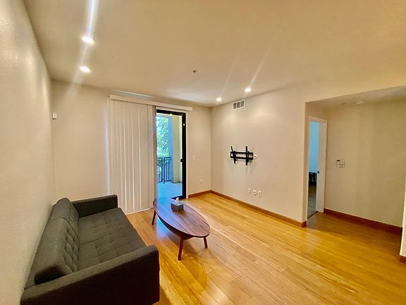 2nd image of 19503 Stevens Creek Blvd Suite 139