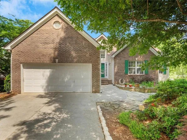 1740 Ambercrest Pl, Buford, GA 30518