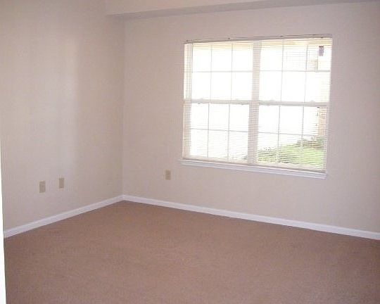 5th image of 420 Wildcat Way APT 4