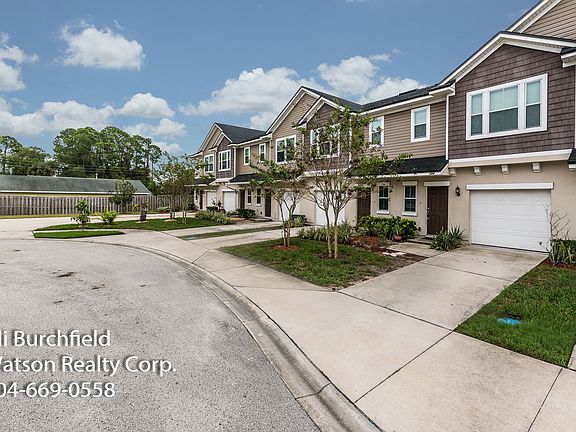3rd image of 286 Moultrie Village Ln