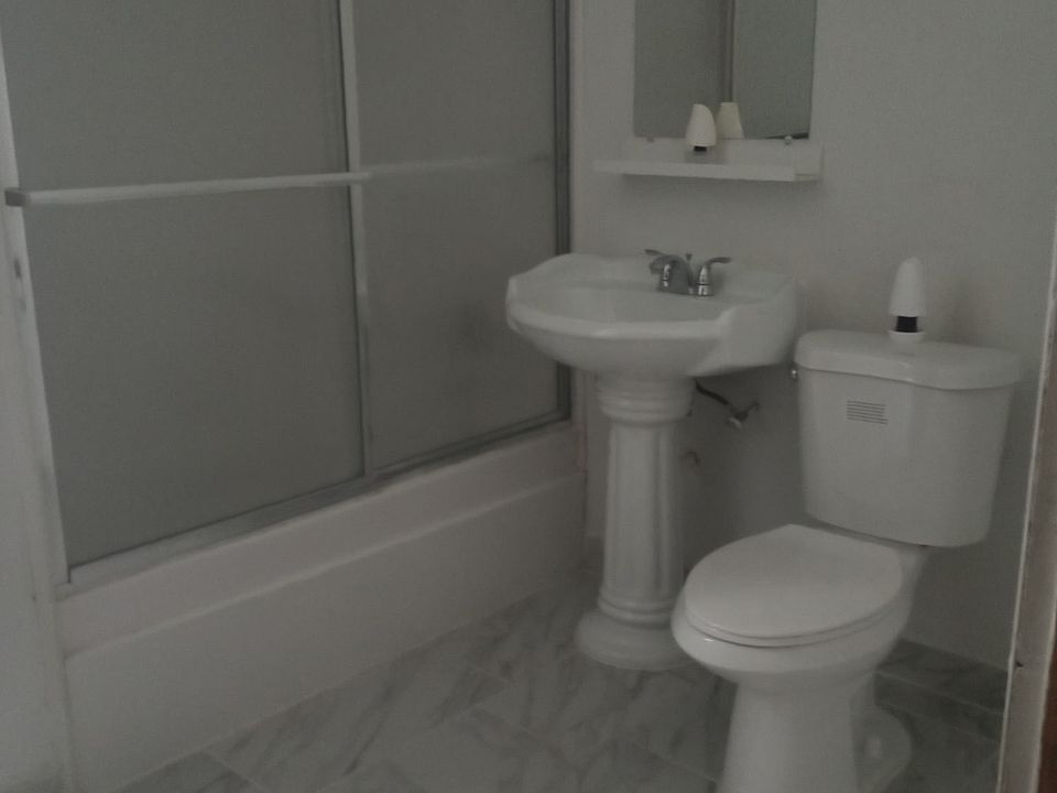2nd image of 1654 N Karlov Ave #0
