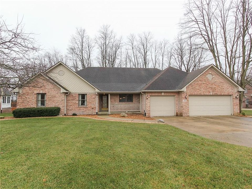 1st image of 541 Sante Fe Cir
