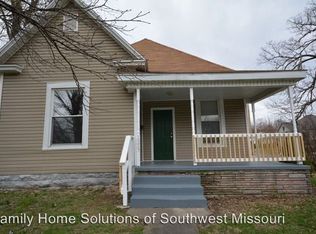 1353 N Sherman Ave, Springfield, MO 65802