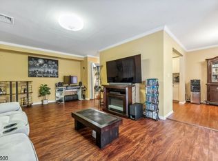 715 Newark Ave #2H, Elizabeth, NJ 07208