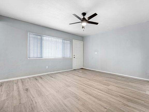 3rd image of 7411 S Figueroa St #1