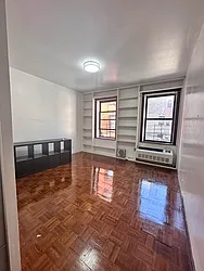 Rented by Aimee Grodanz, LREB